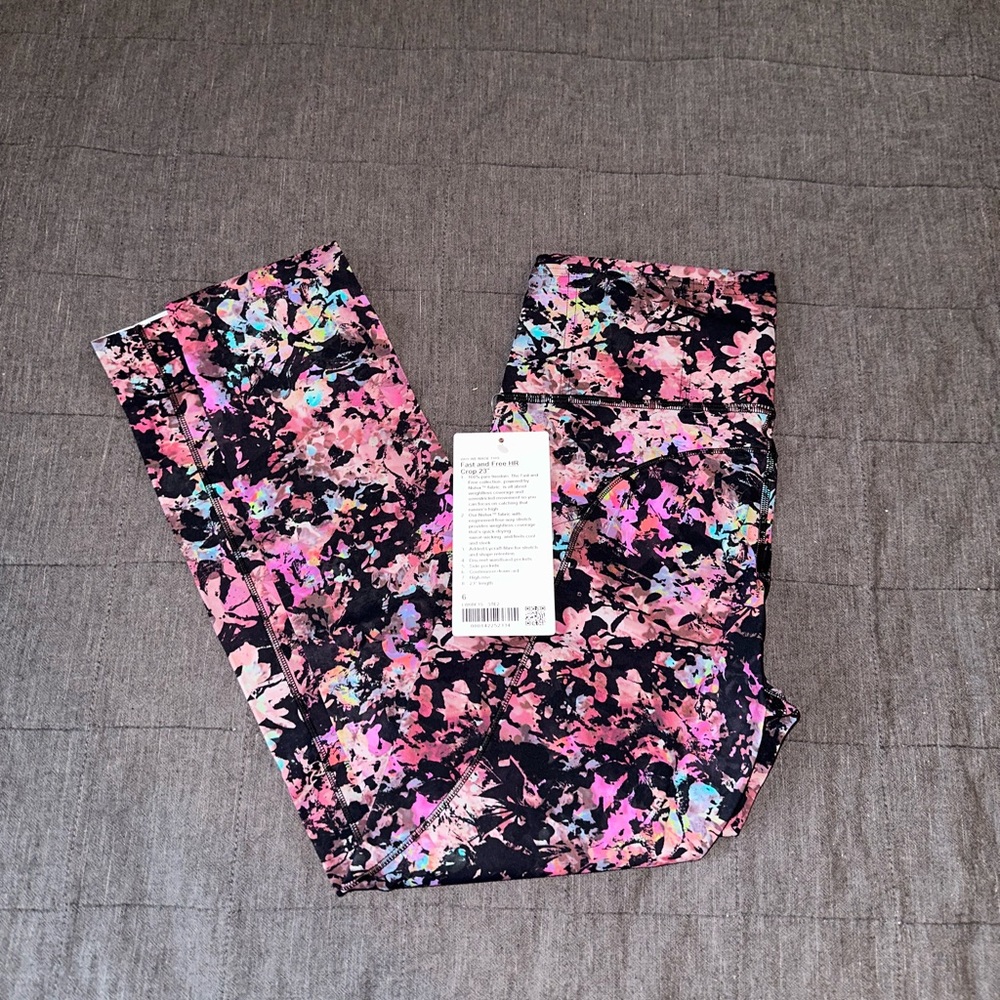 Lululemon Fast and Free HR Crop NWT